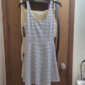 Dress Size 6, Navy & White